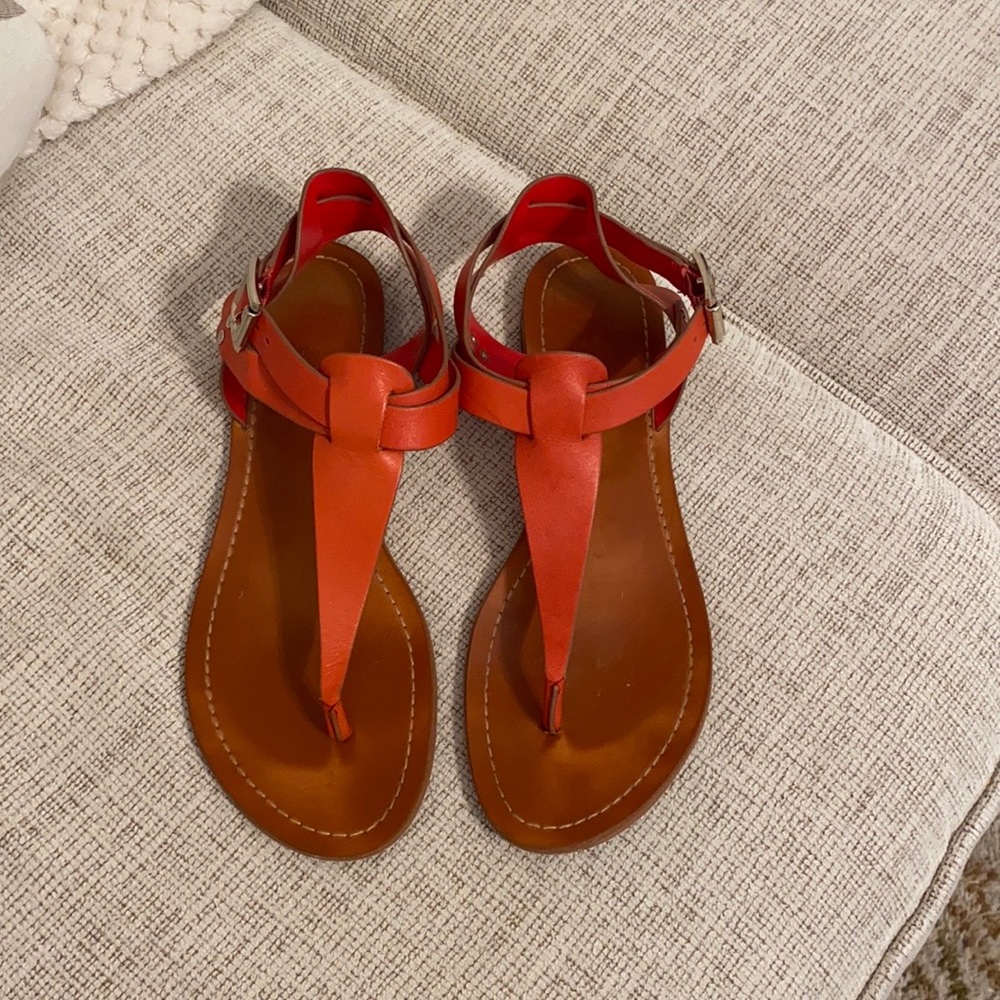 Women’s Vince Camuto Leather Sandals Size 8 1/2  GUC